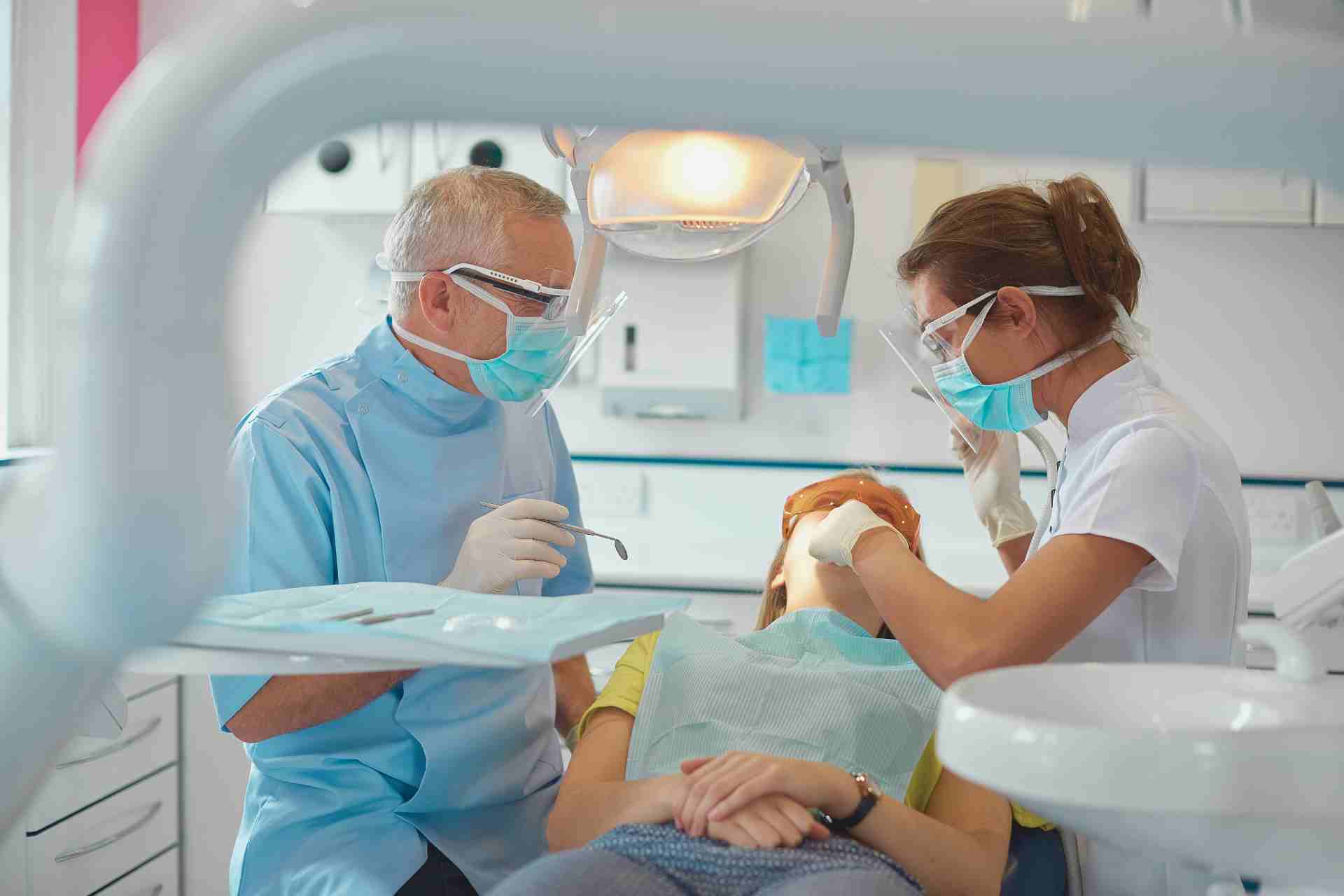Dentist in Hartford, AL